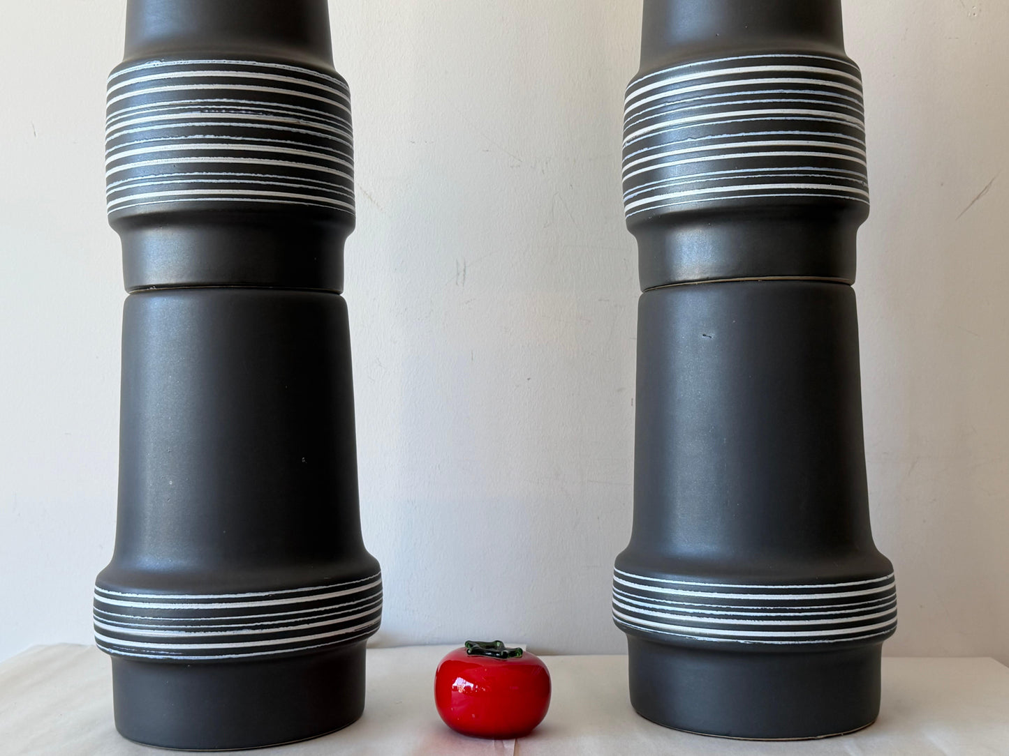 Frisman Vintage A Pair Of Monumental Martz Lamps