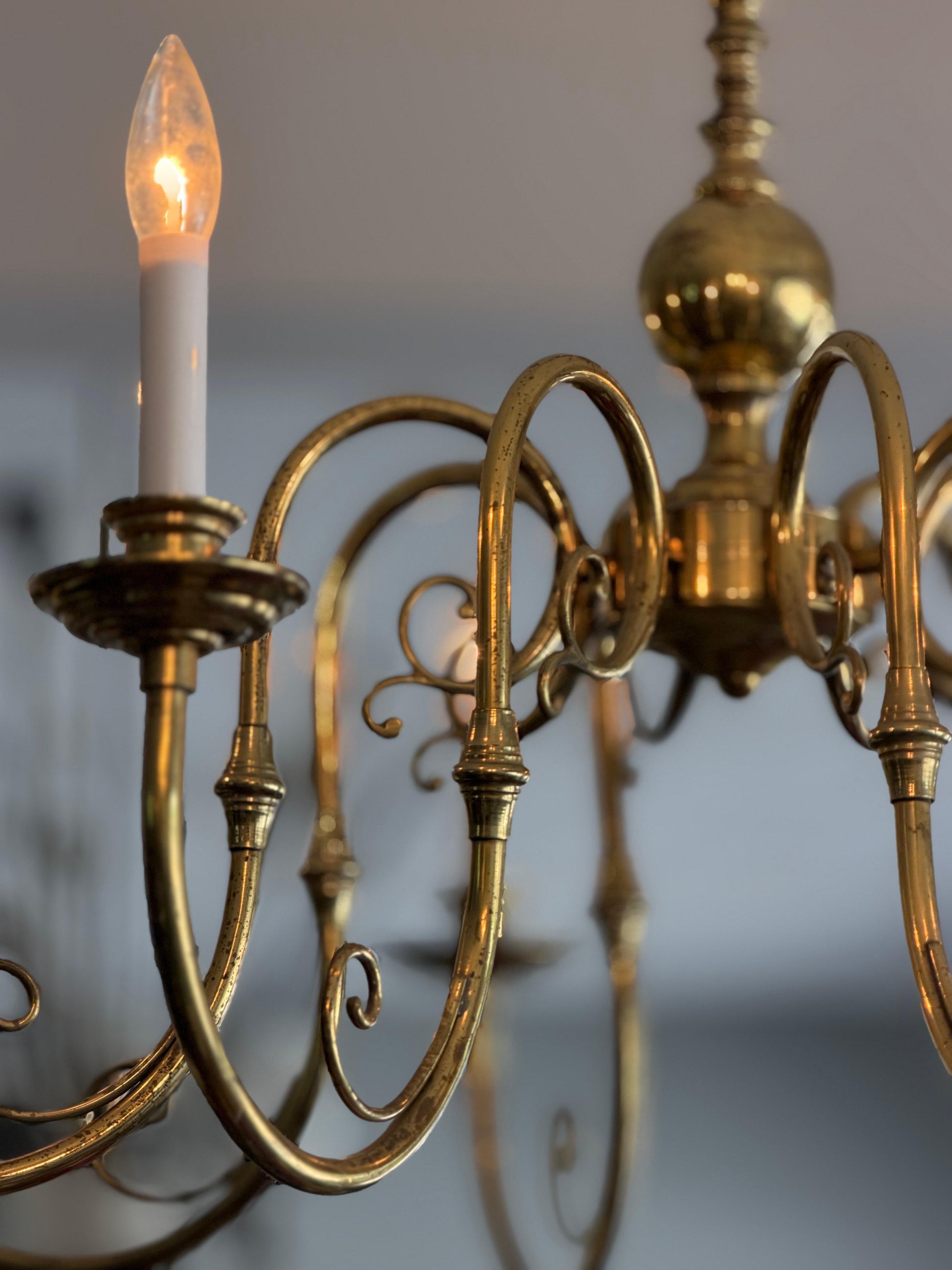 Frisman Vintage Italian Brass Chandelier Eight Arm Elegant ca' 1960's