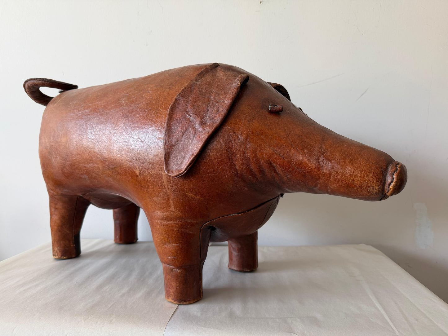 Frisman Vintage Large Vintage Leather Stool Omersa For Almazan Pig With Original Tail