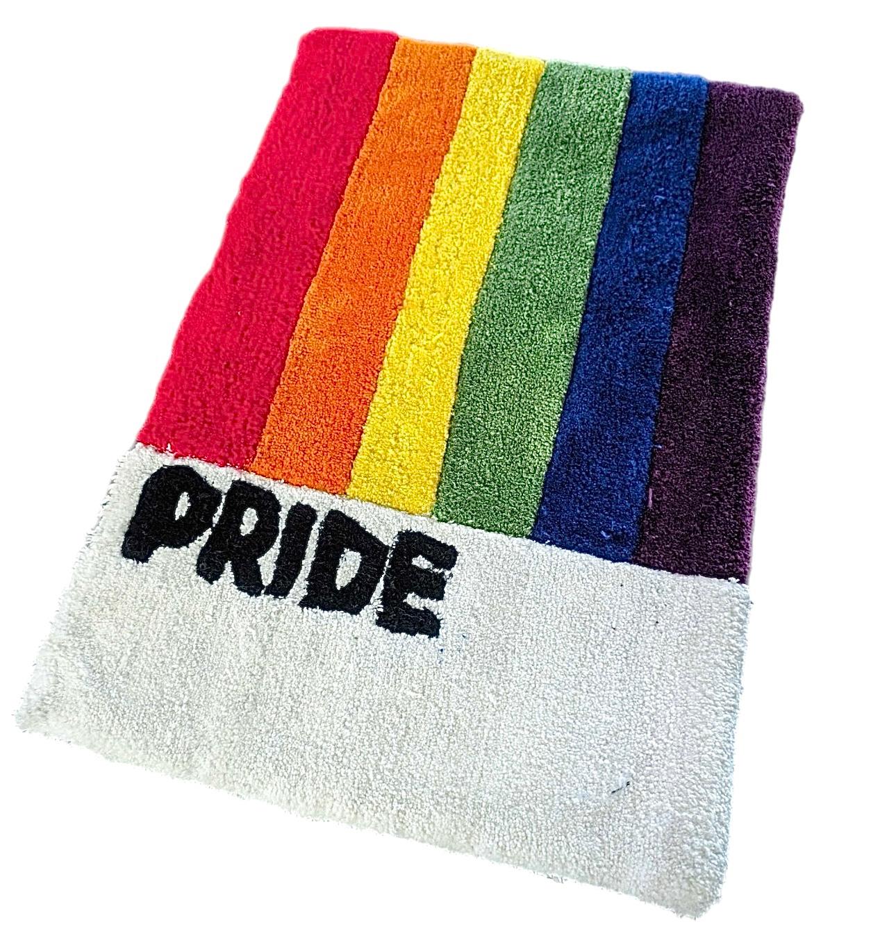 Frisman Vintage Vintage Retro Handmade Gay LGBTQ+ PRIDE Rainbow Flag Shag Wall Art Tapestry