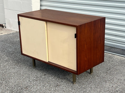 Petite Classic Knoll Credenza in Walnut and Cream Ca' 1950's