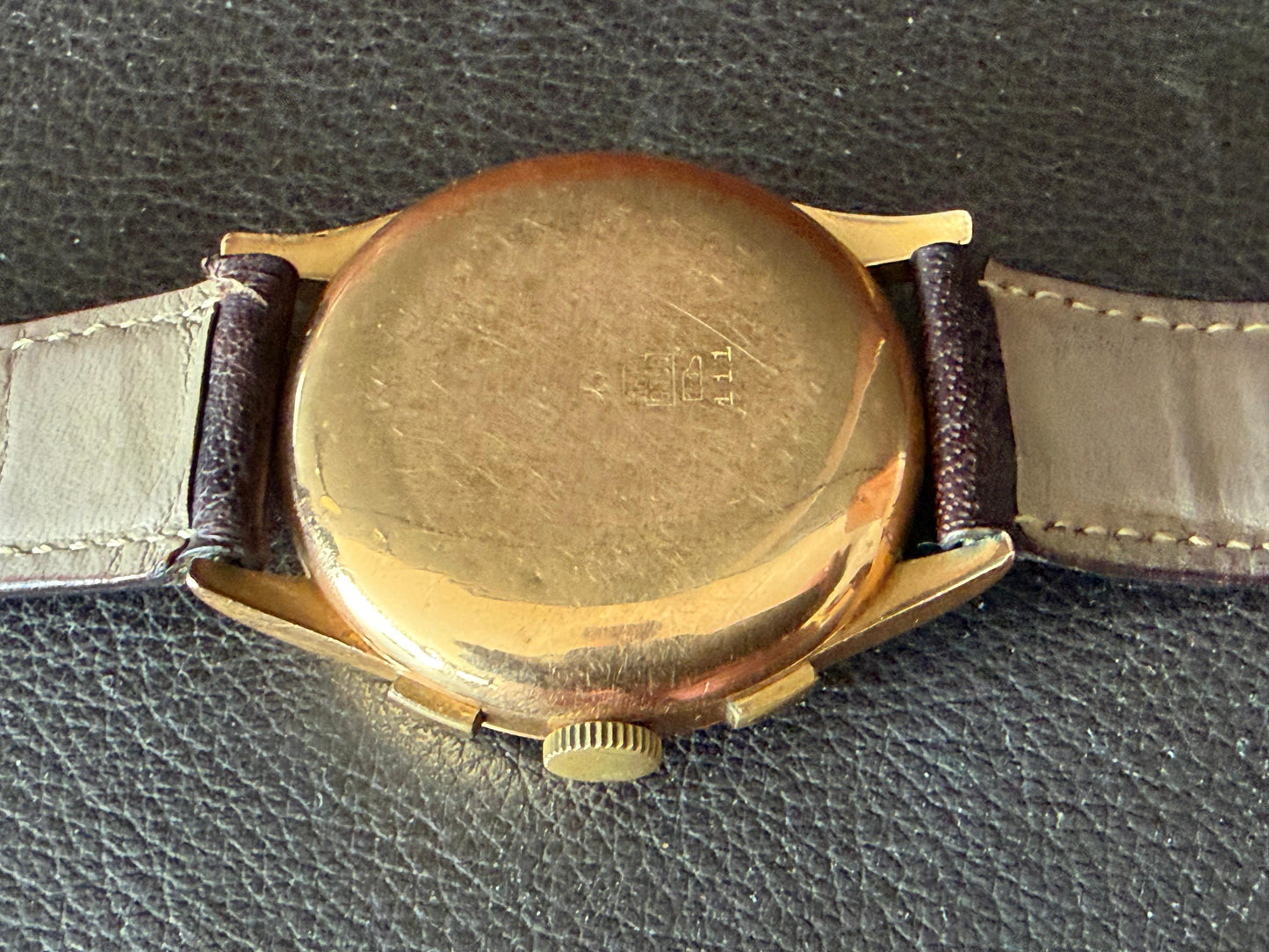 Frisman Vintage Chronograph Suisse 18K Rose Gold Two-Register Antimagnetic Watch