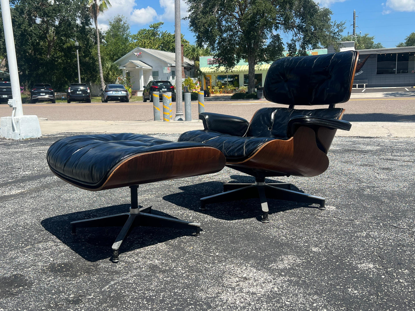 Charles Eames Herman Miller Lounge Chair and Ottoman, 1960's