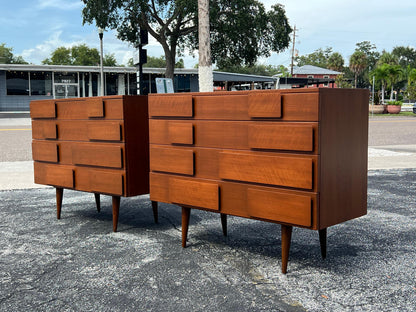 A Pair of Vintage Gio Ponti Dressers For Singer& Sons Ca' 1950's