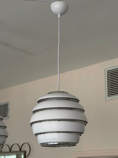 Frisman Vintage A Pair Of Alvar Aalto Beehive Lamps Model A331 Finland White Pendants