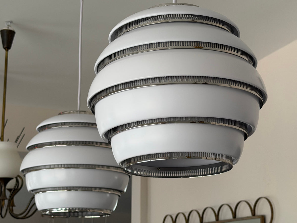 Frisman Vintage A Pair Of Alvar Aalto Beehive Lamps Model A331 Finland White Pendants