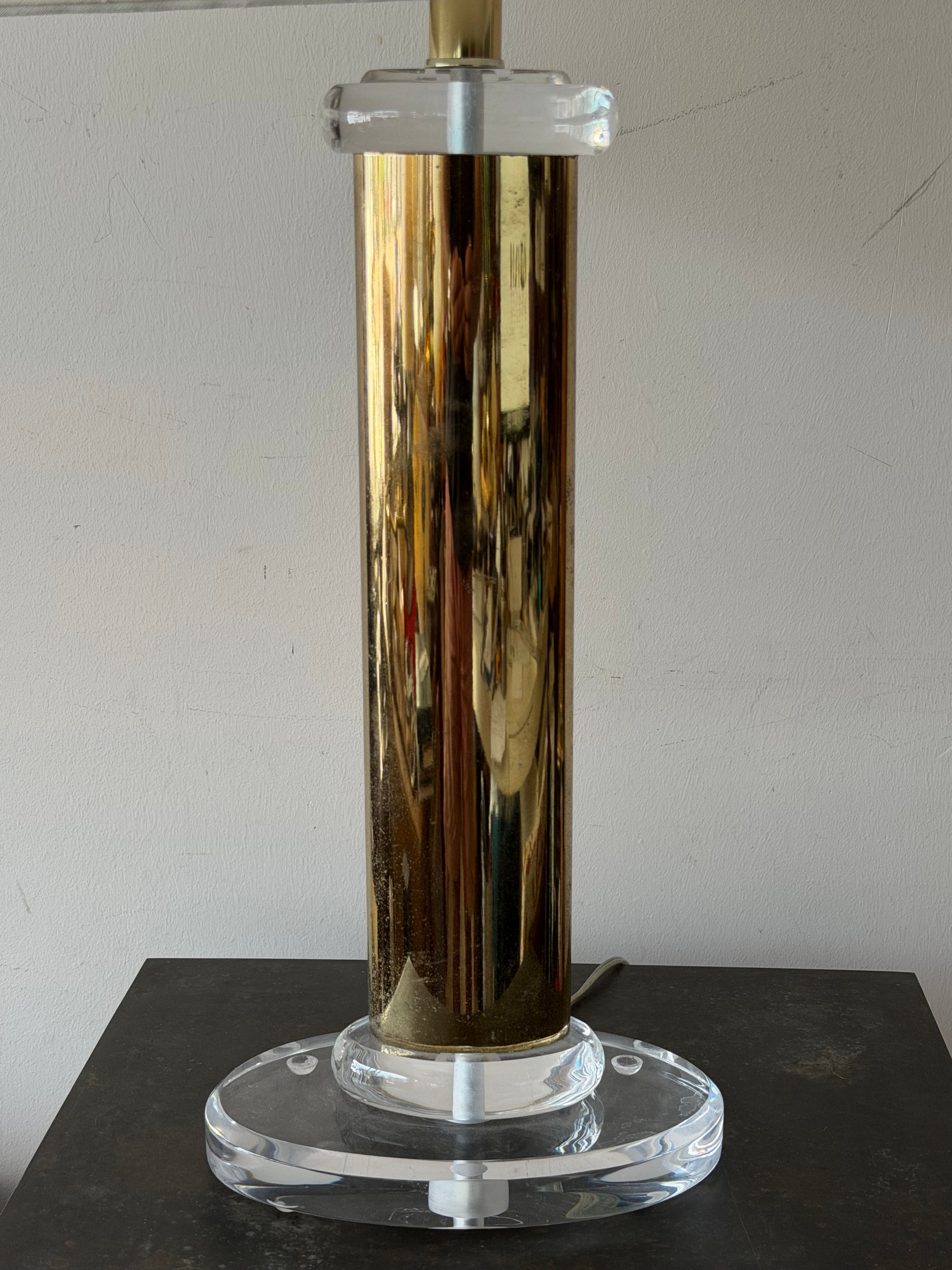 Frisman Vintage Lucite And Brass Table Lamp Post Modern Miami Regency Style 1991