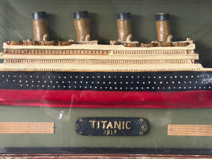Frisman Vintage RMS Titanic Shadow Box Model