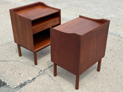 Frisman Vintage A Pair Of Teak Nightstands by Peter Hvidt and Olga Mølgaard Danish MCM 1960's