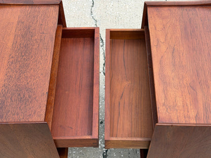 Frisman Vintage A Pair Of Teak Nightstands by Peter Hvidt and Olga Mølgaard Danish MCM 1960's