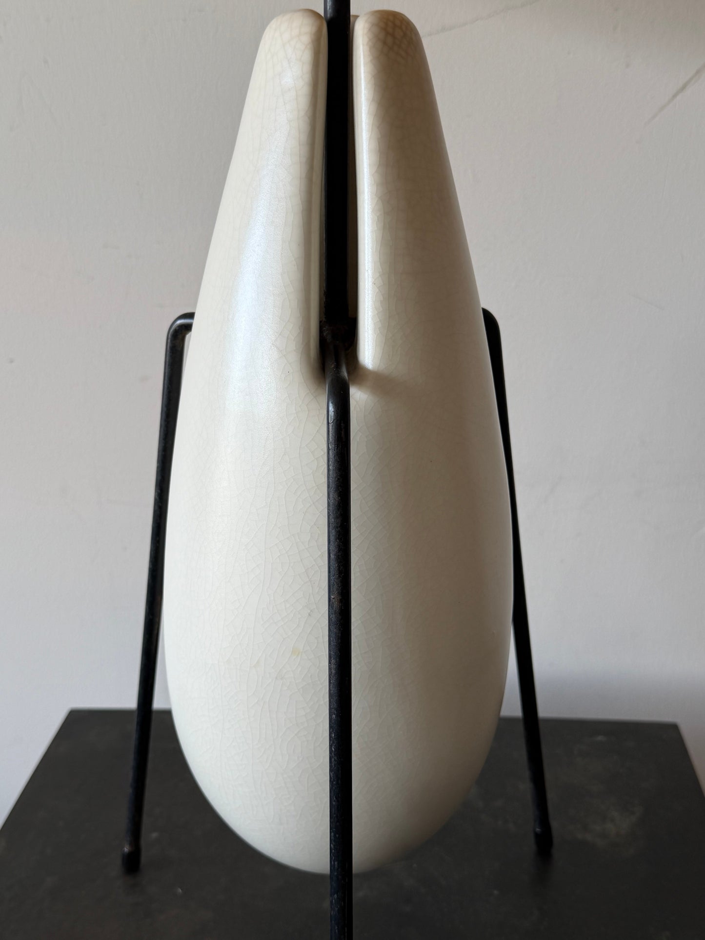 Frisman Vintage Ben Seibel For Raymor Wrought Iron And Ceramic Tripod Modernist Lamp 1950's