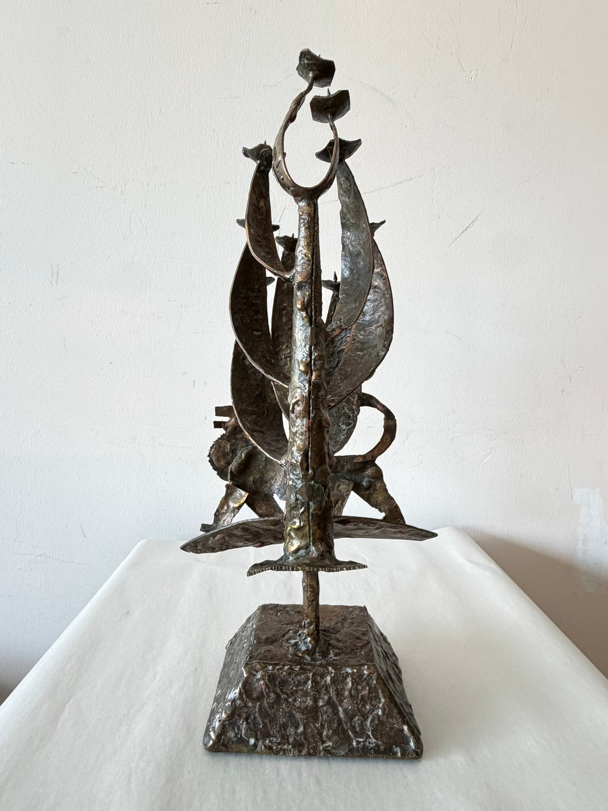 Frisman Vintage Brutalist 9 Candle Menorah Bronze ca' 1960's Mid Century