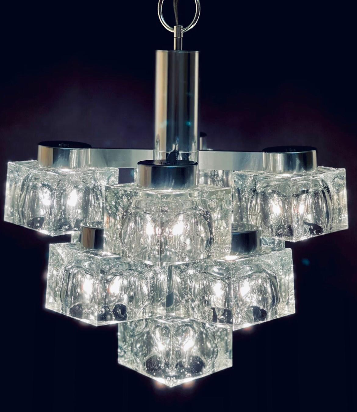 Frisman Vintage 70s MCM Gaetano Sciolari 9 Light Chrome Ice Cube Chandelier Lightolier Italy