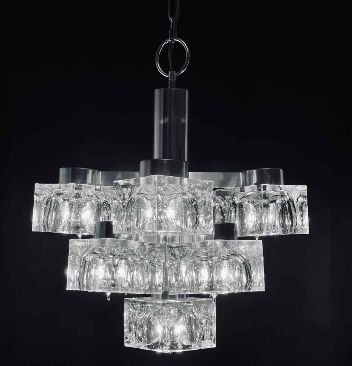 Frisman Vintage 70s MCM Gaetano Sciolari 9 Light Chrome Ice Cube Chandelier Lightolier Italy