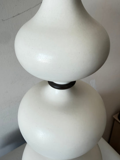 Frisman Vintage Vintage Gerald Thurston Lightolier Ceramic Gourd Lamp ca' 1950's Elegant MCM