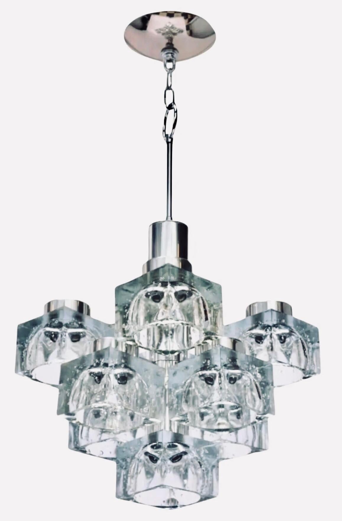 Frisman Vintage 70s MCM Gaetano Sciolari 9 Light Chrome Ice Cube Chandelier Lightolier Italy