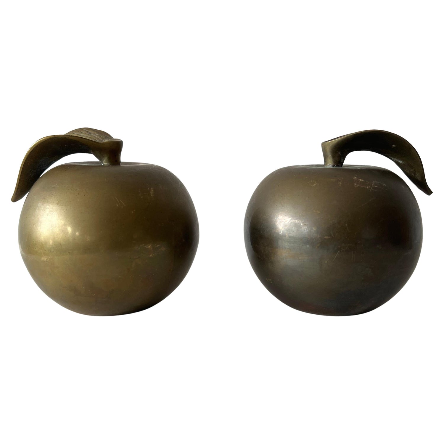 Frisman Vintage A Pair Of Brass Apple Sculptures Decorative 1960's