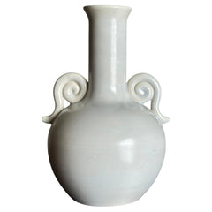 1940s Matte White Earthenware Vase by Eva Jancke Björk - Bobergs Fajans Sweden