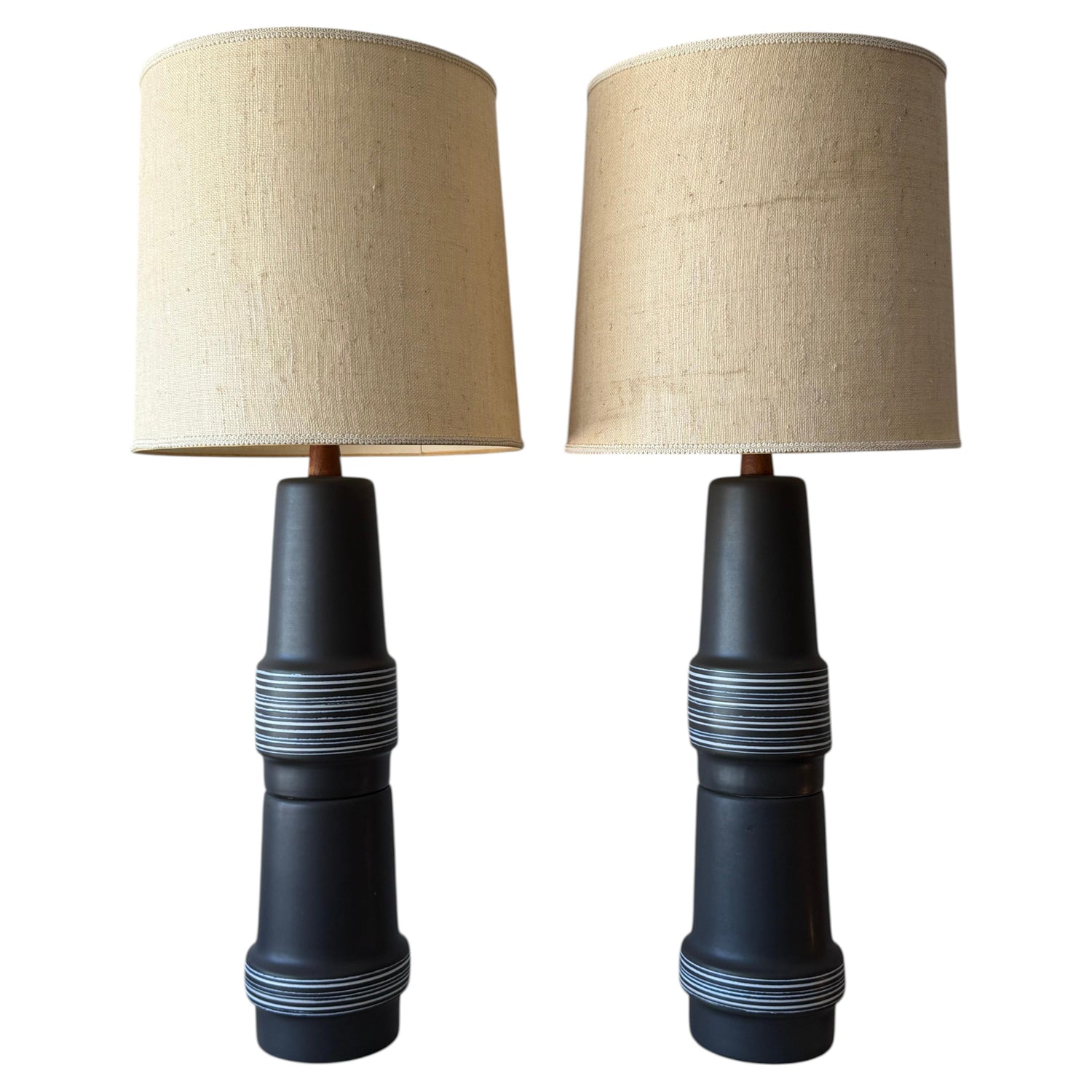 Frisman Vintage A Pair Of Monumental Martz Lamps