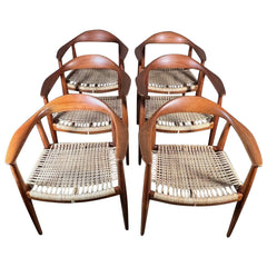 Set of Six Classic Chairs by Hans Wegner Johannes Hansen, Denmark