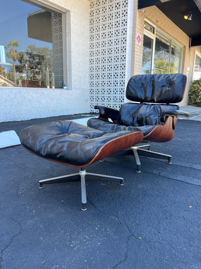 Original Charles Eames Herman Miller Lounge Chair and Ottoman 1950's