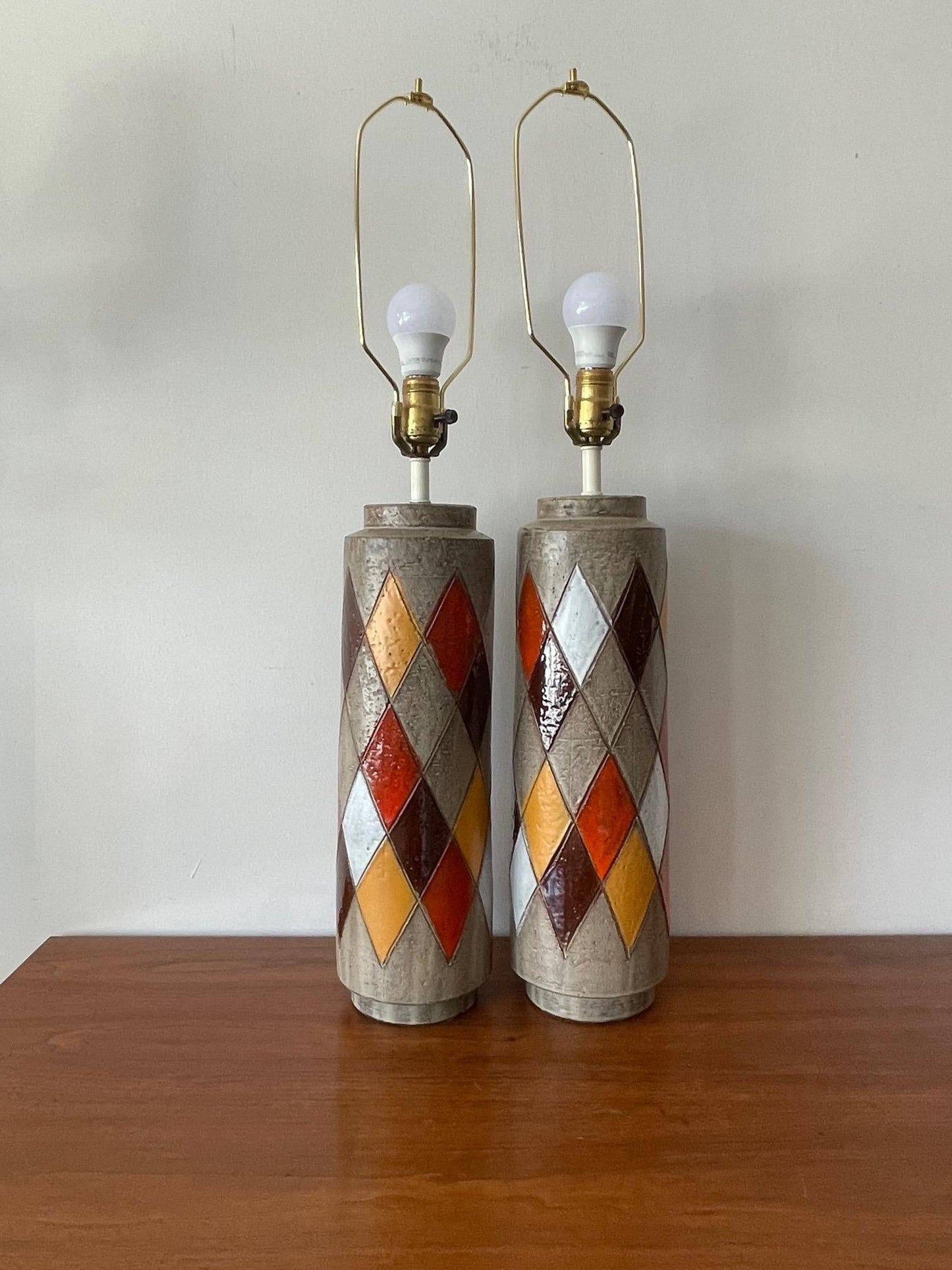 Pair of Aldo Londi Bitossi Cermaic Lamps Harlequin Pattern