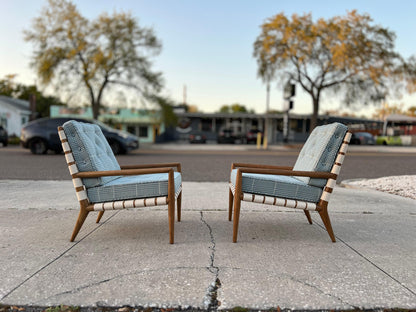 A Pair Of T.H.Robsjohn-Gibbings Strap Lounge Chairs Vintage 1950's