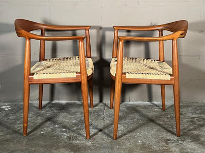 Set of Six Classic Chairs by Hans Wegner Johannes Hansen, Denmark