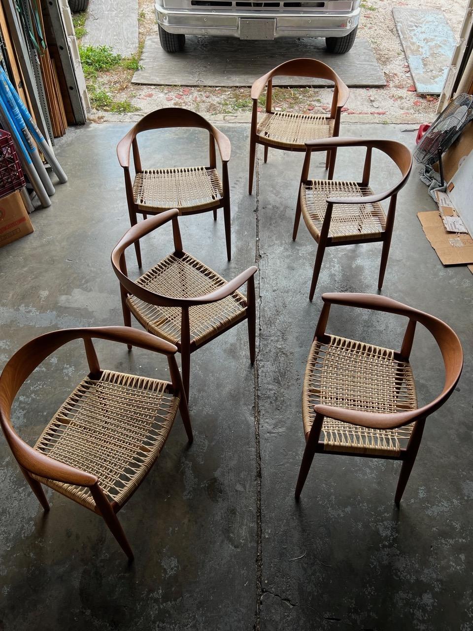 Set of Six Classic Chairs by Hans Wegner Johannes Hansen, Denmark