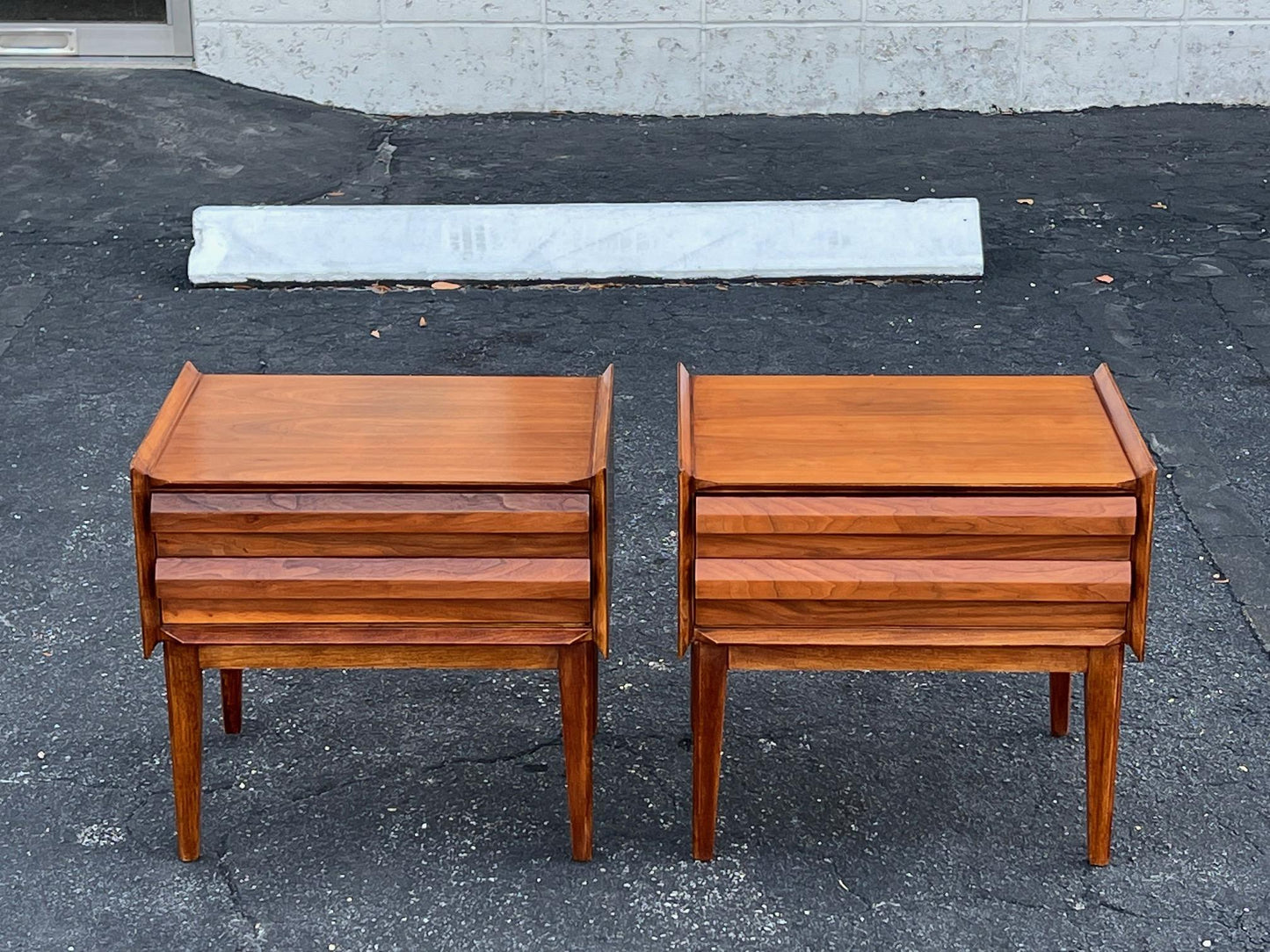 A Pair Of Sculptural Night Stands By Lane Altavista