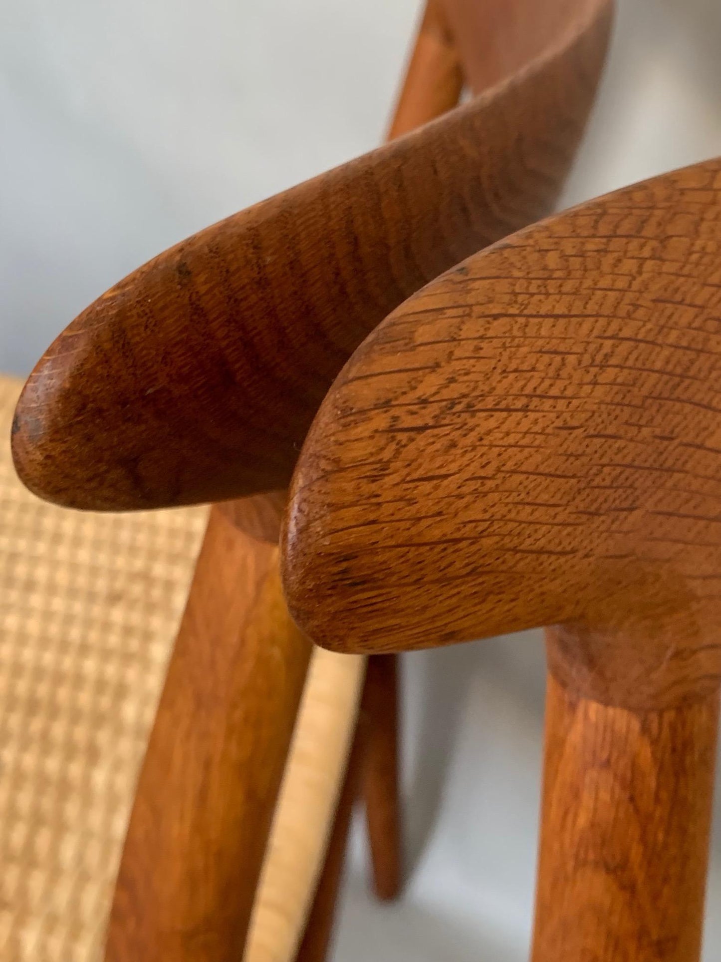 Pair of Classic Hans Wegner Side Chairs in Oak