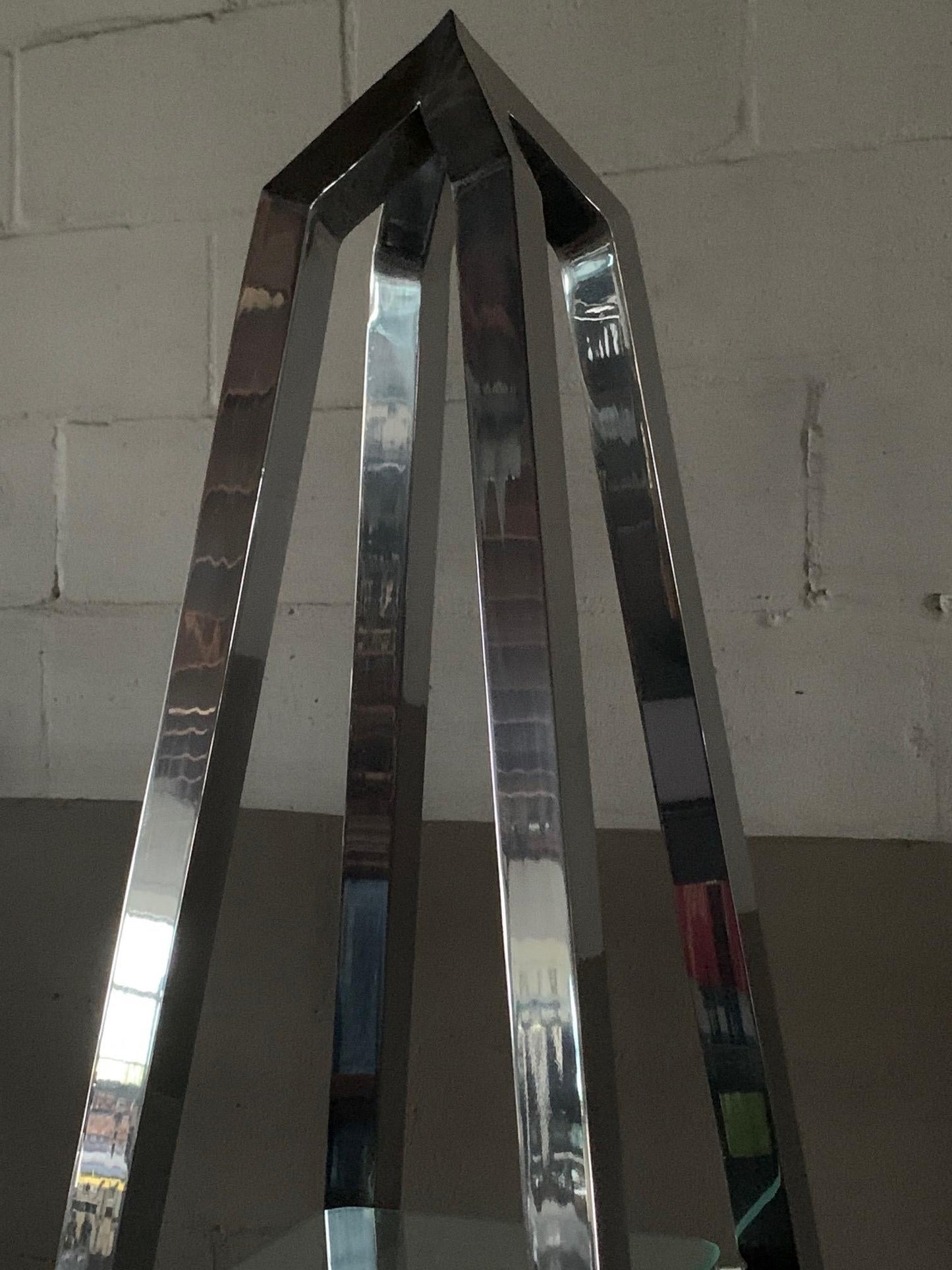 Pair of Obelisk Étagères in Polished Aluminum