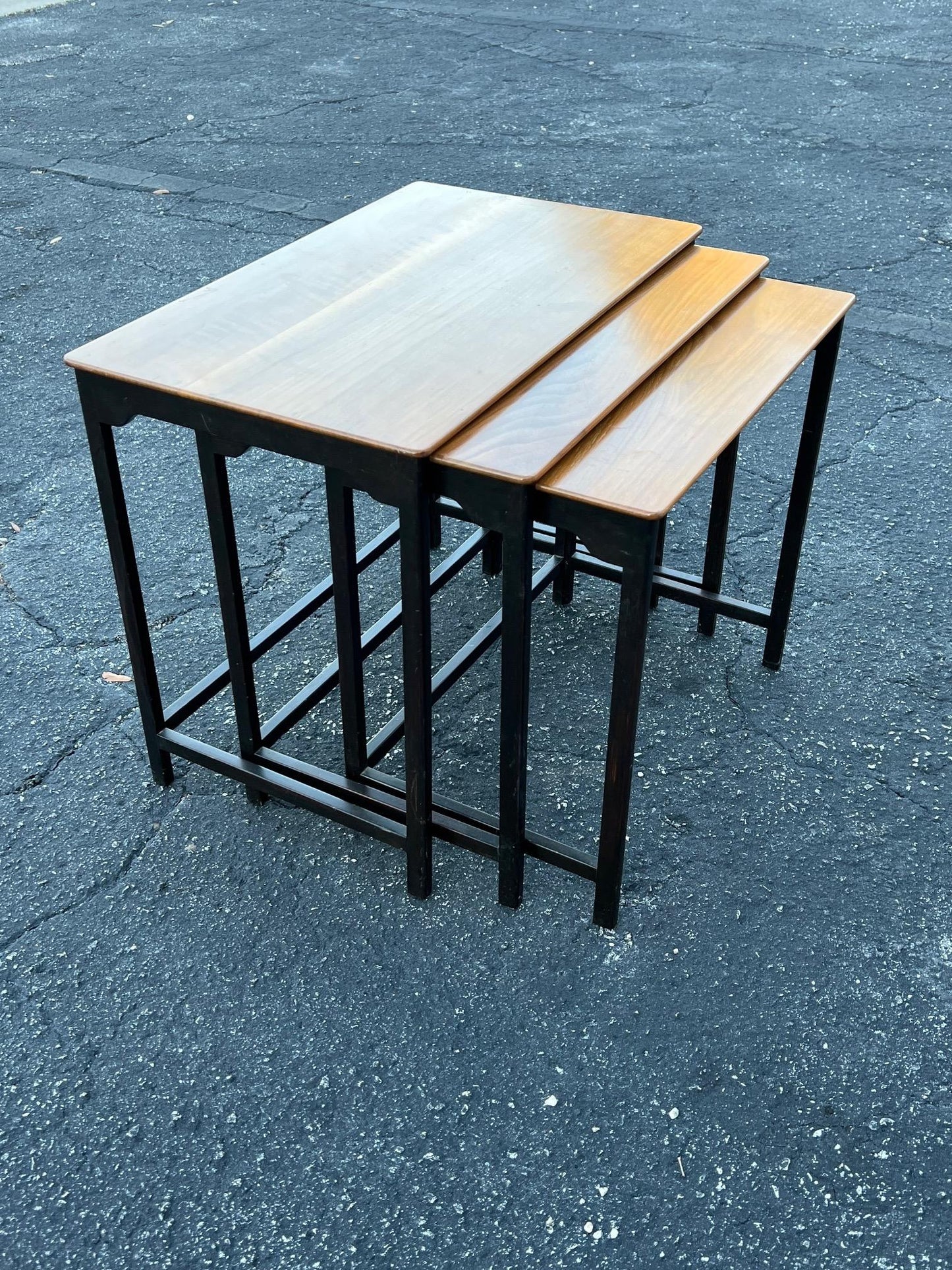 Vintage Dunbar Nesting Tables in Sap Walnut ca' 1950's