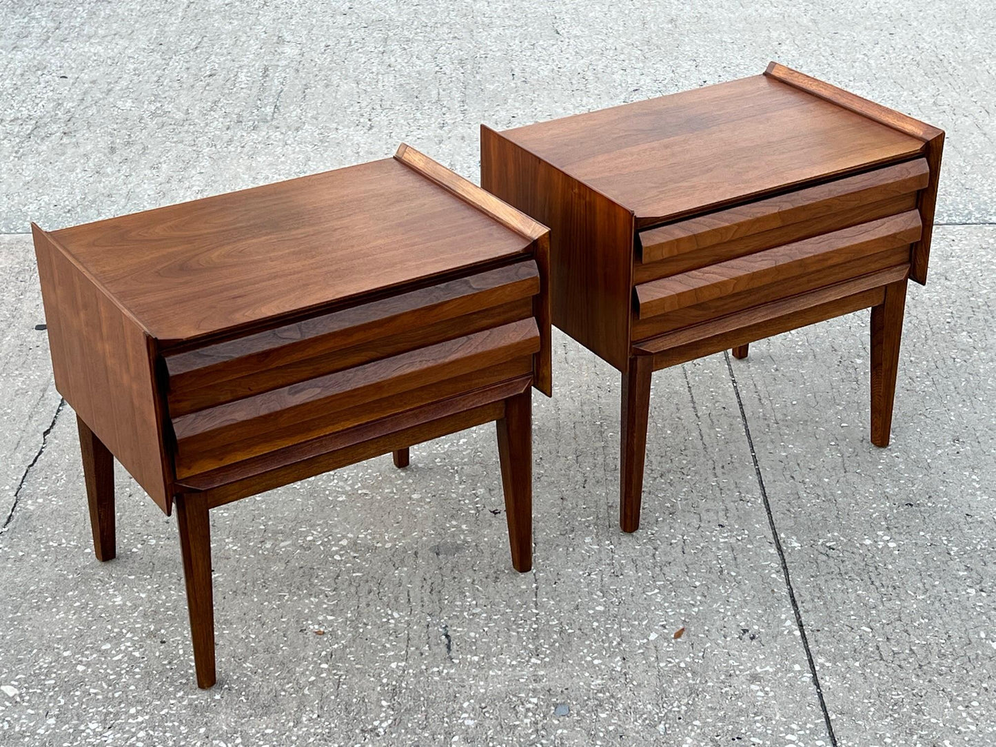 A Pair Of Sculptural Night Stands By Lane Altavista