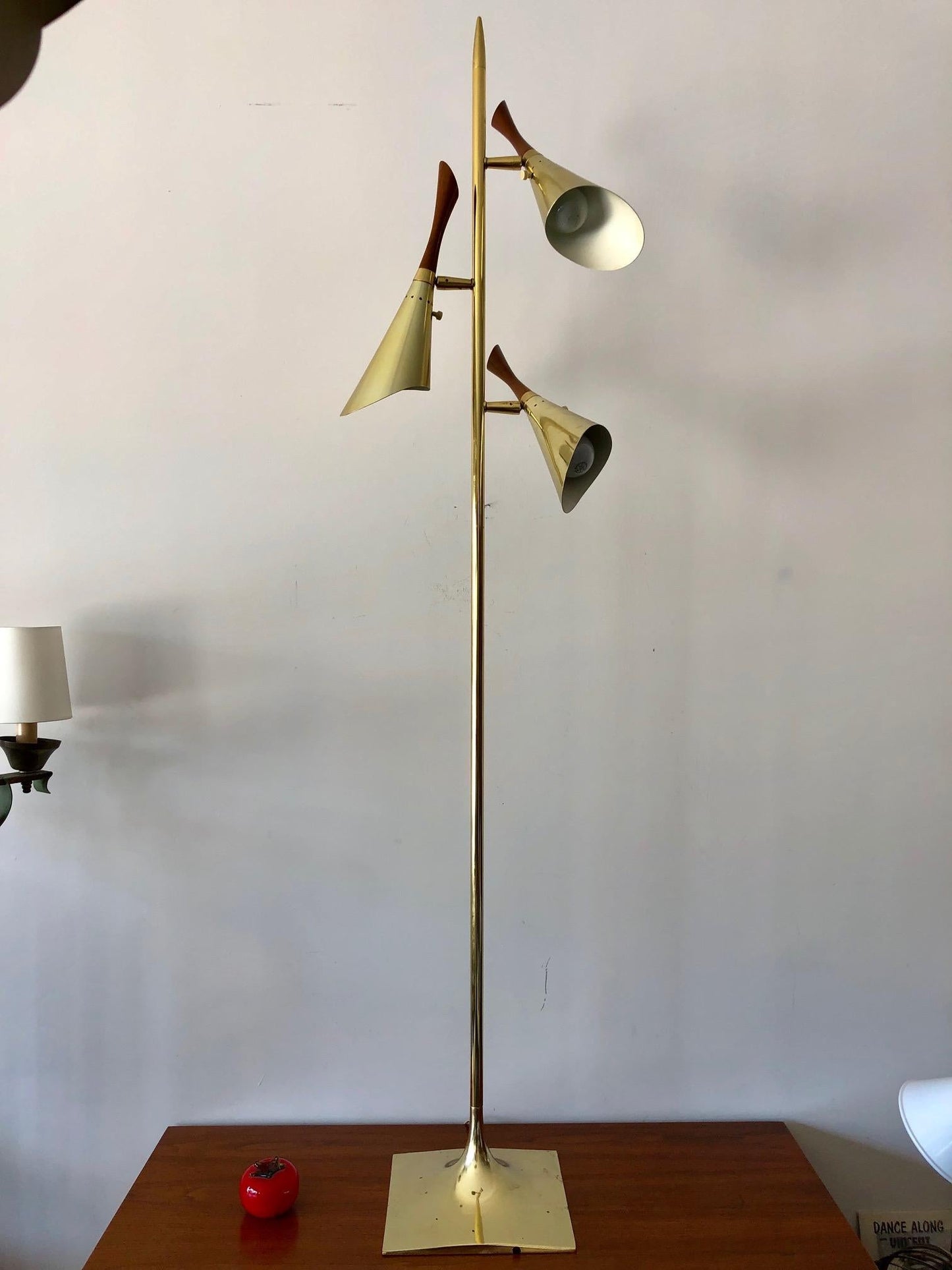 Laurel Floor Lamp with Pivoting Shades