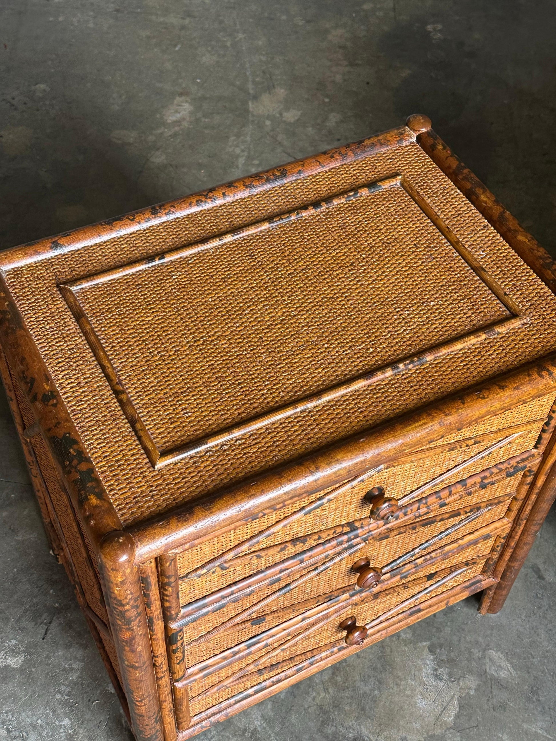 Frisman Vintage 1980s Vintage British Colonial Style Burnt Bamboo and Cane Nightstands- A Pair