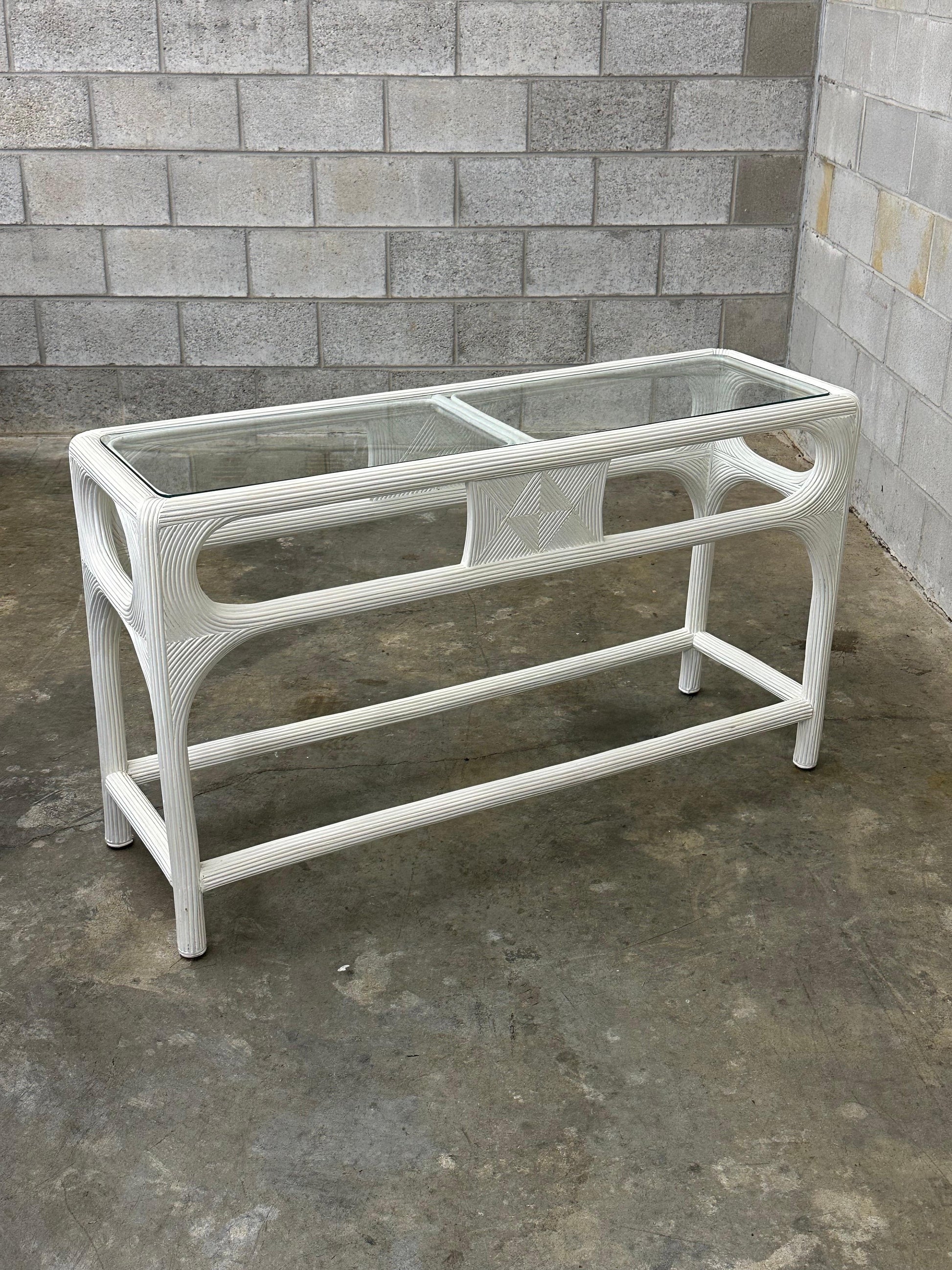 Frisman Vintage Vintage Coastal Pencil Reed Console Table