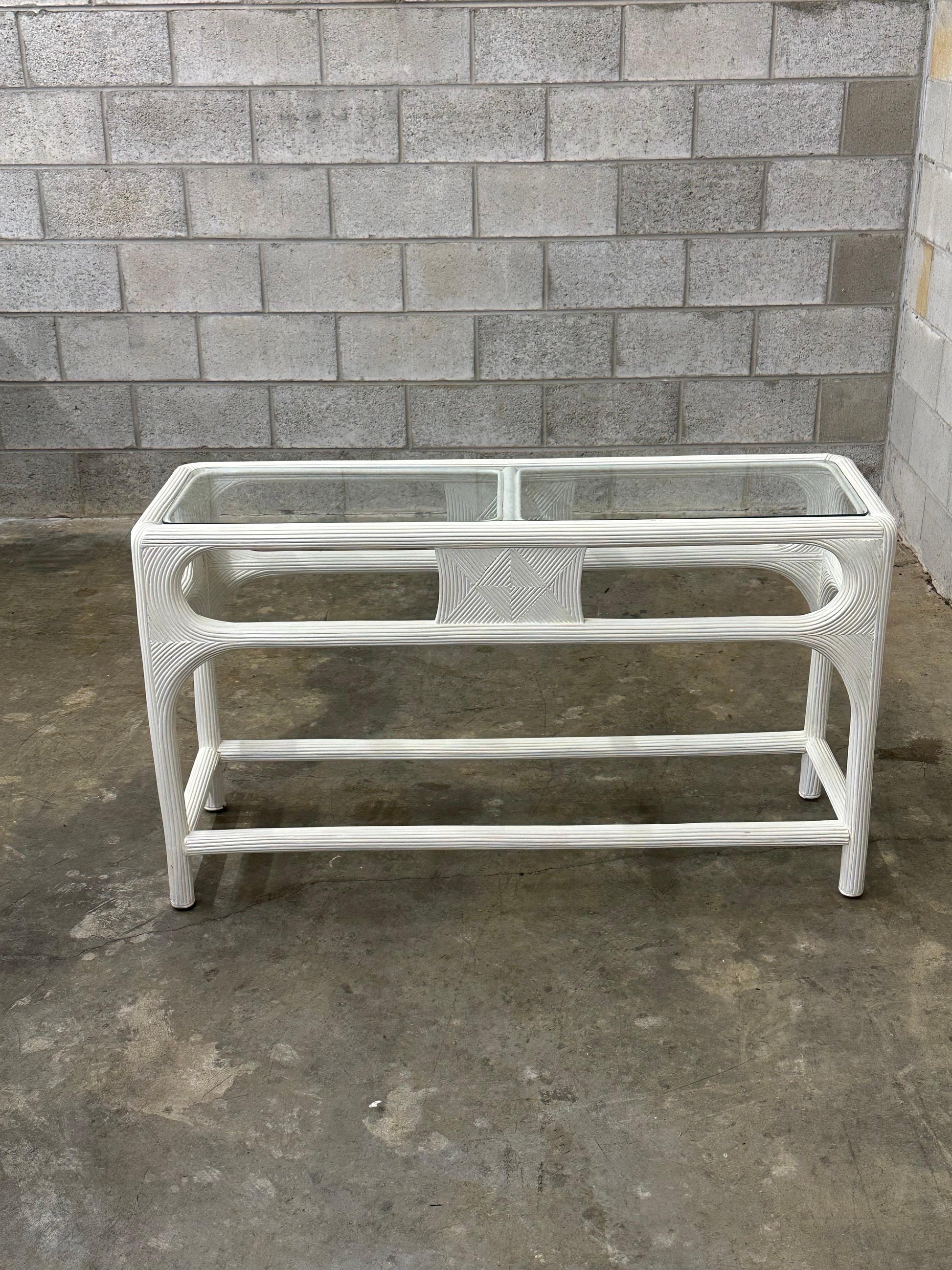 Frisman Vintage Vintage Coastal Pencil Reed Console Table