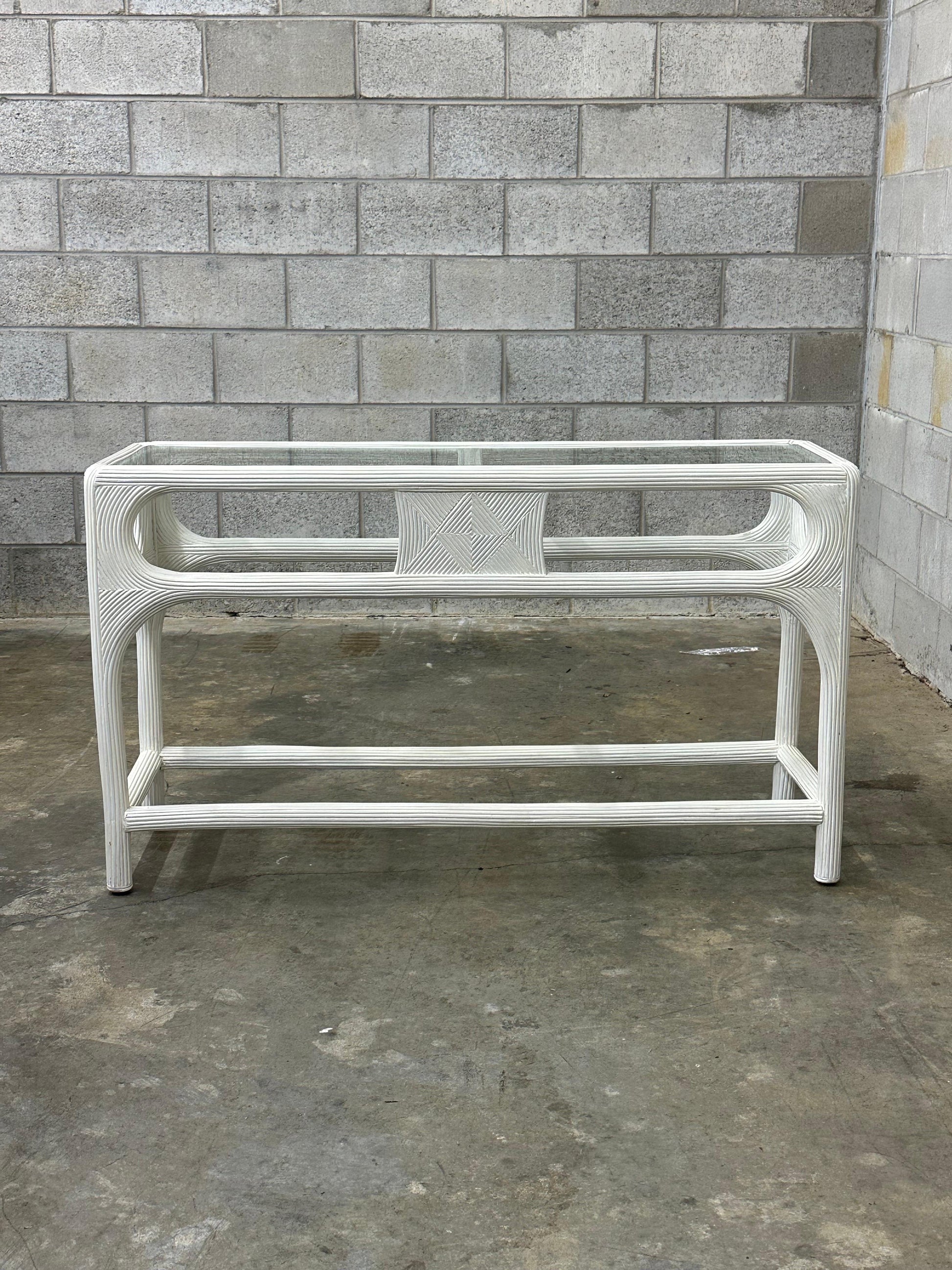 Frisman Vintage Vintage Coastal Pencil Reed Console Table