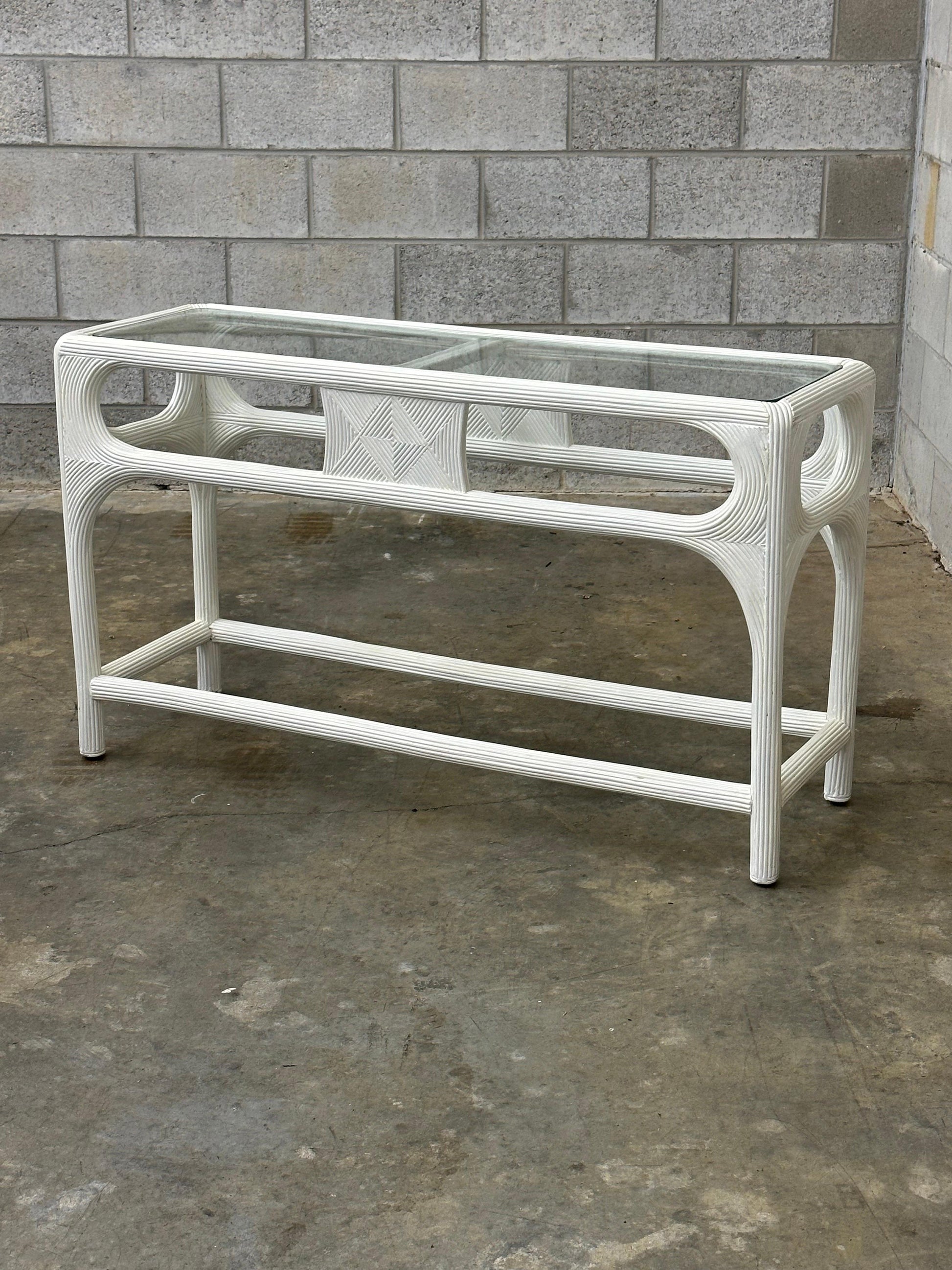 Frisman Vintage Vintage Coastal Pencil Reed Console Table