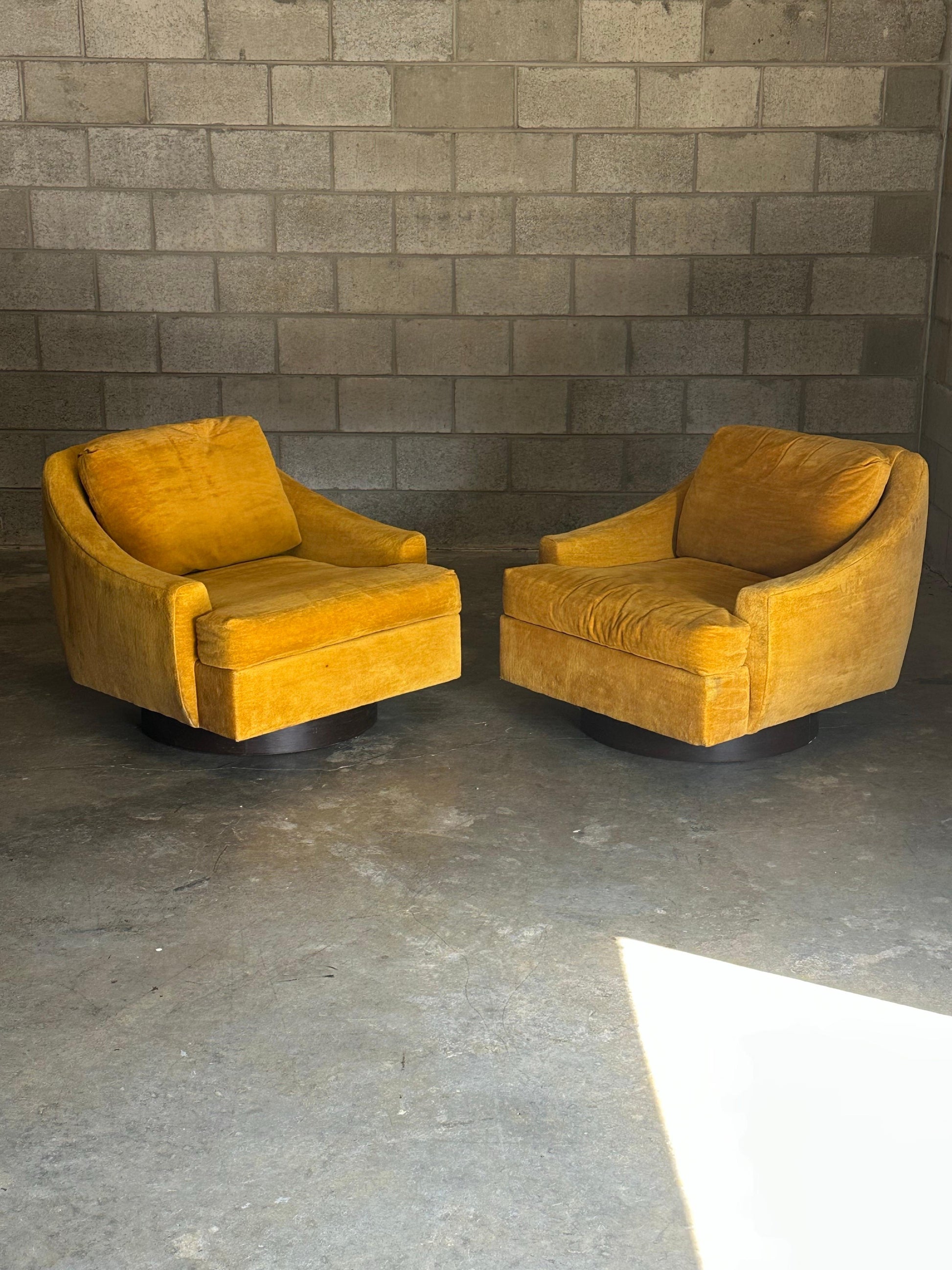 Frisman Vintage 1970s Selig of Monroe Swivel and Tilt Chairs- A Pair