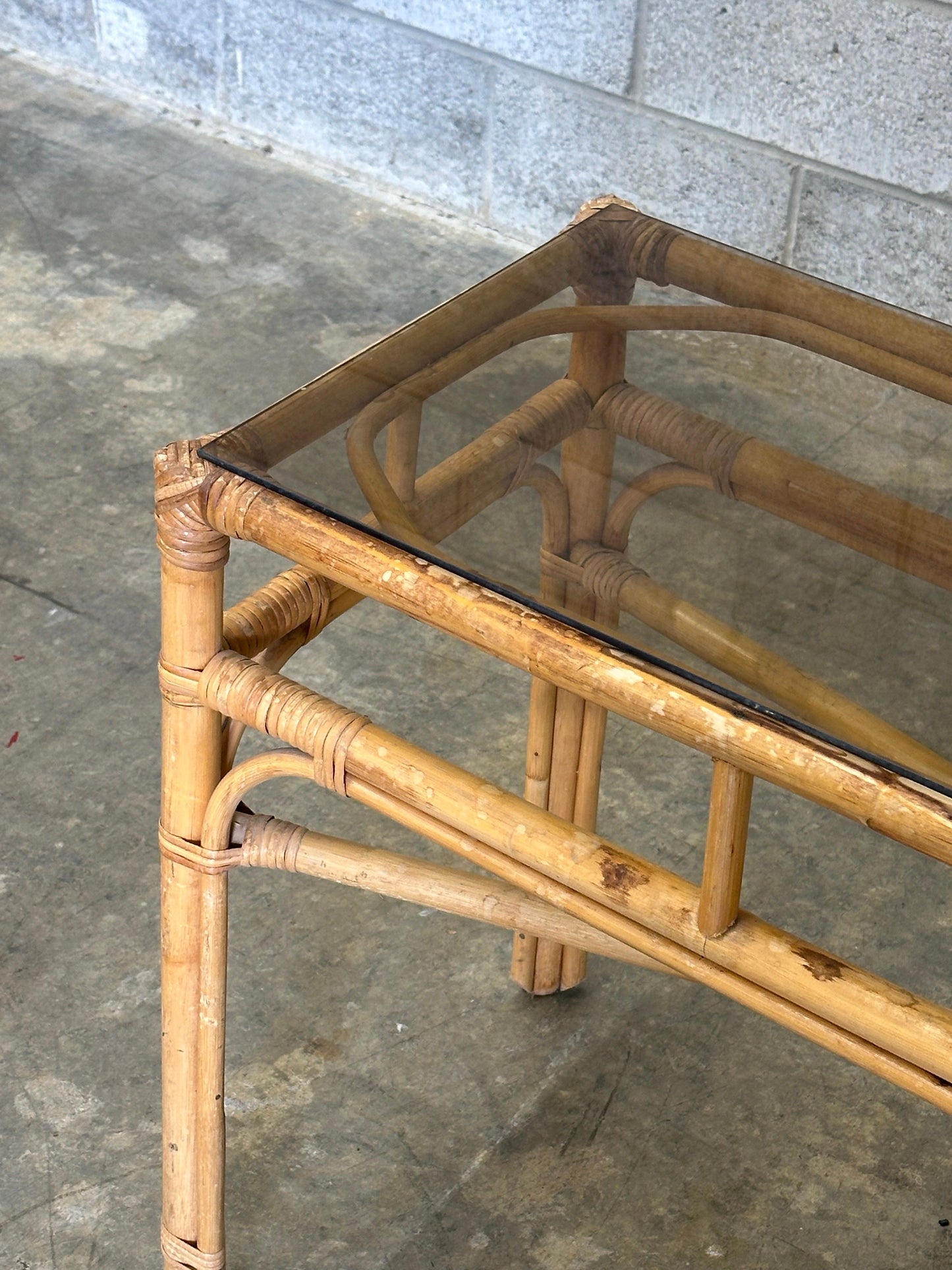 Frisman Vintage Vintage Coastal Bamboo, Cane, and Glass Top Console Table