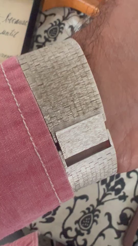 Frisman Vintage Bueche Girod Dress Watch In 9K White Gold Integrated Bracelet Ca' 1970's