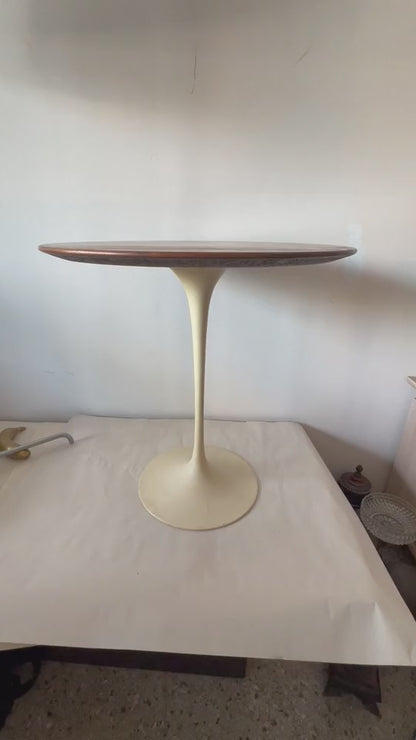 Frisman Vintage Original Eero Saarinen for Knoll International Tulip Side Table Walnut Top